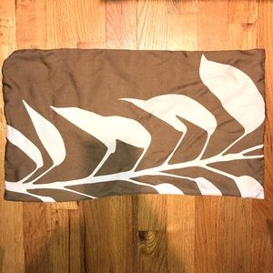 2 silk pillow cases (without inserts)
